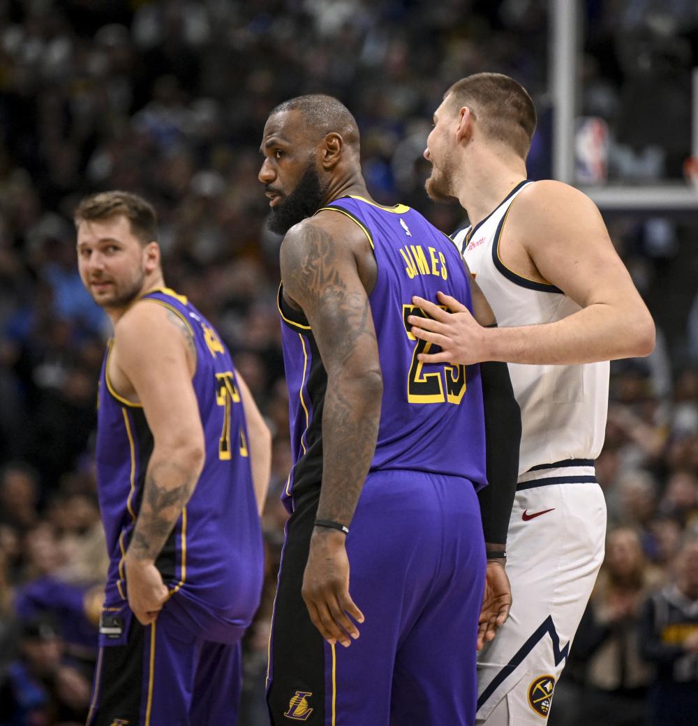 也是对中国 也是对中国