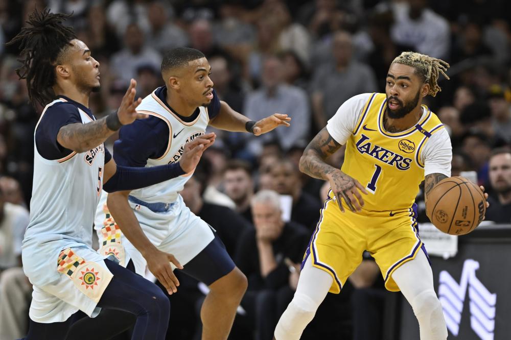 向理性化迈 向理性化迈