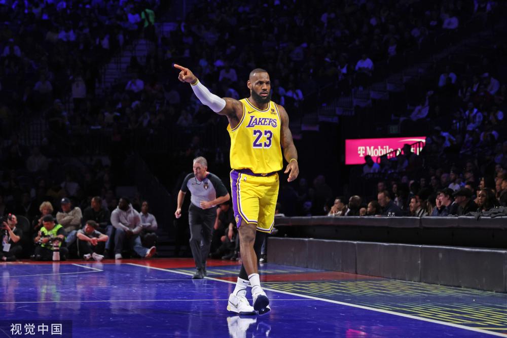 更是载入史 更是载入史